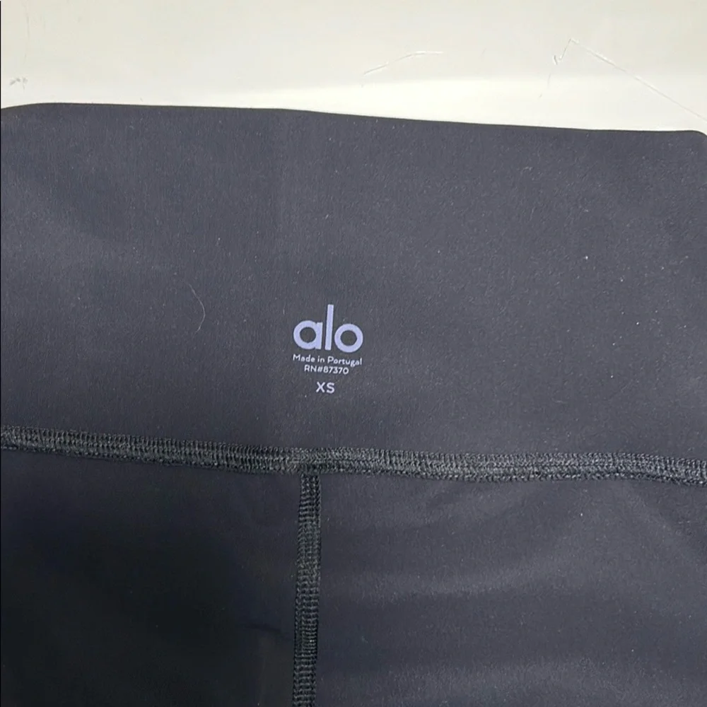 Alo Yoga High Waist Solid Vapor Legging - Picture 7 of 7